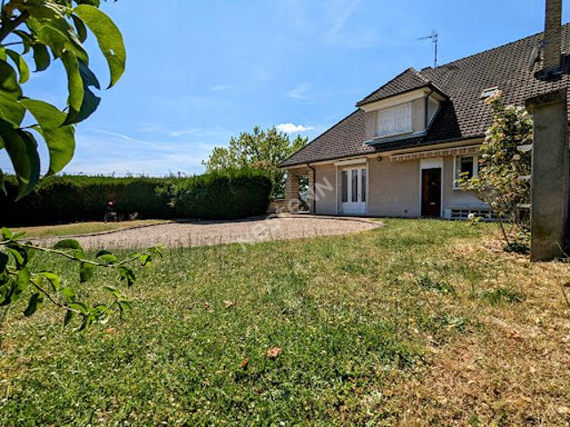 Vente Maison 8 pièces 225 m2 Beaurieux