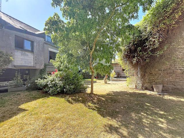 Vente Maison de ville 8 pièces 225 m2 Guingamp