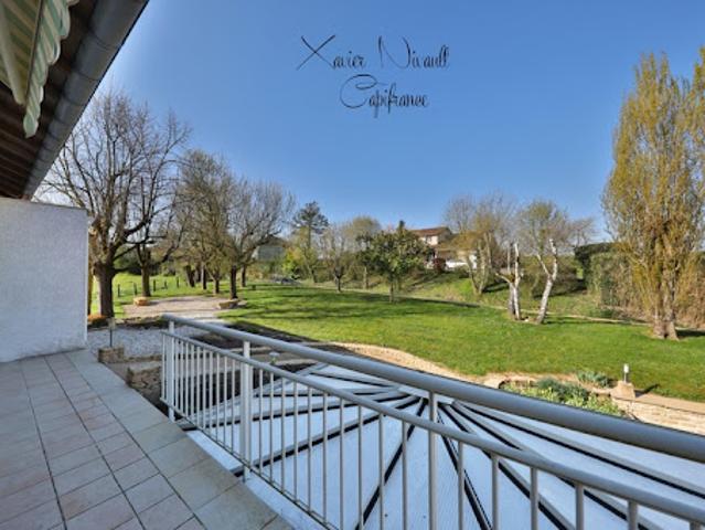Vente Maison 8 pièces 225 m2 Gorrevod