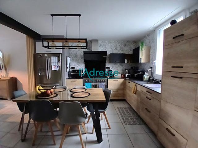 Vente Maison 8 pièces 225.24 m2 Vallet