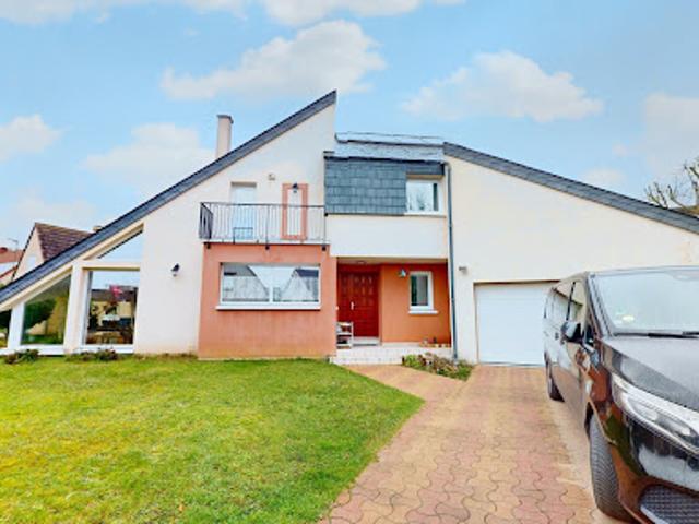 Vente Maison 8 pièces 226 m2 Evreux