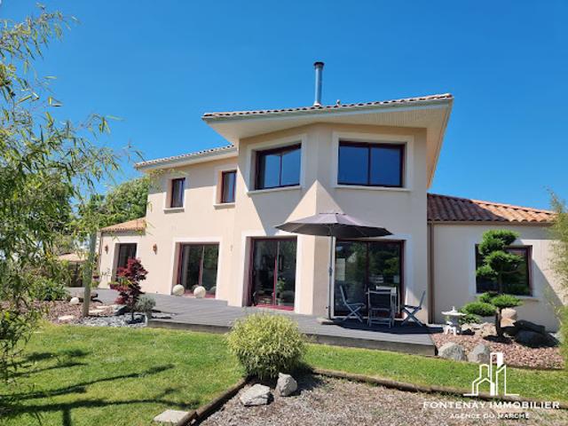 Vente Maison 8 pièces 226 m2 L'Orbrie
