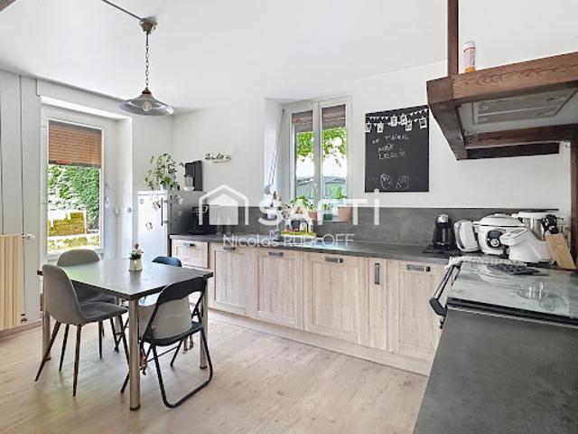 Vente Maison 8 pièces 227 m2 Audun le Roman