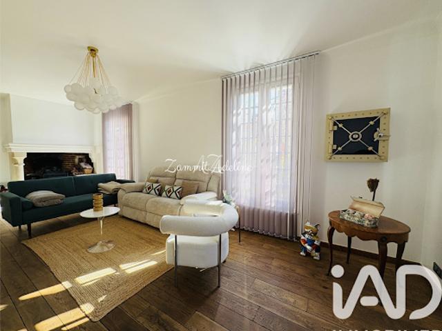 Vente Maison 8 pièces 227 m2 Aulnay sous Bois