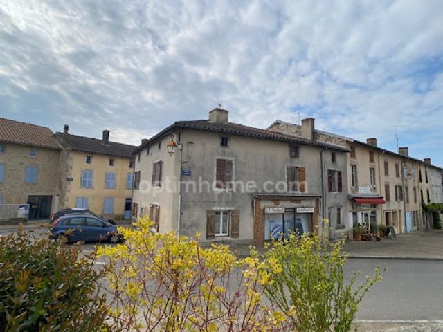 Vente Maison 8 pièces 227 m2 Châteauponsac