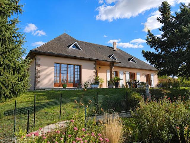 Vente Maison 8 pièces 227 m2 Thouars