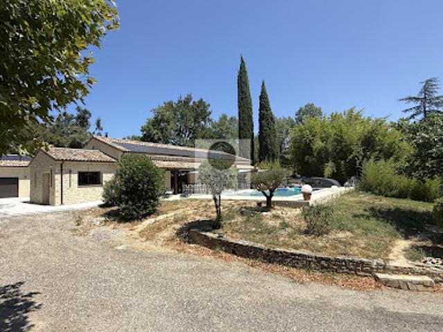 Vente Maison 8 pièces 227.27 m2 Valence