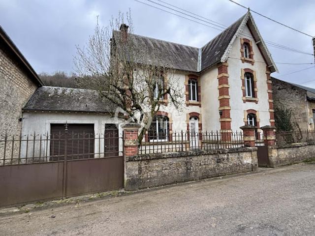 Vente Maison 8 pièces 228 m2 Haraucourt