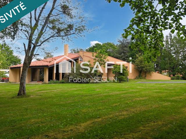 Vente Maison 8 pièces 228 m2 Sèvremoine