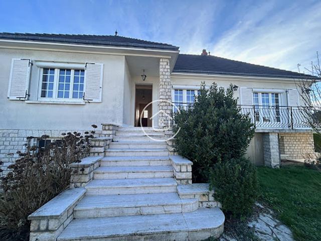 Vente Maison 8 pièces 229.35 m2 Saint Sulpice de Pommeray