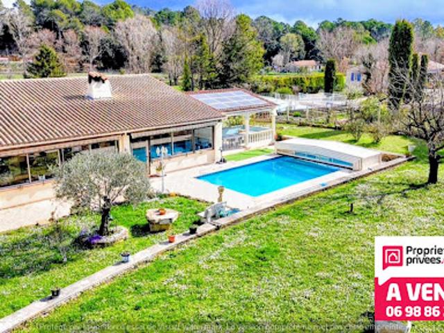 Vente Maison 8 pièces 220 m2 Montauroux