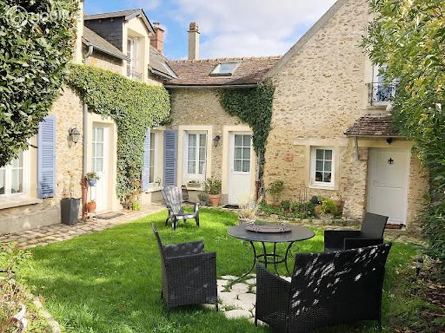 Vente Maison 8 pièces 200 m2 Orphin