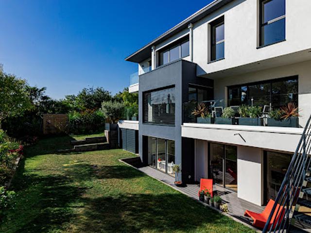 Vente Maison 8 pièces 220 m2 Clamart
