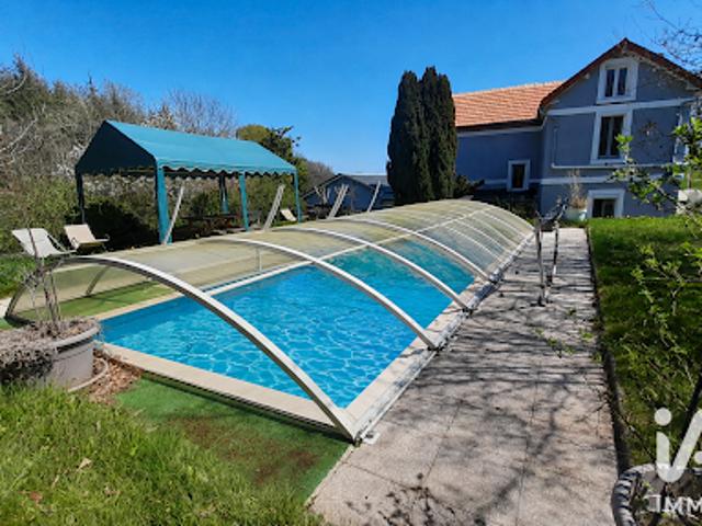 Vente Maison 8 pièces 220 m2 La Salvetat Peyralès