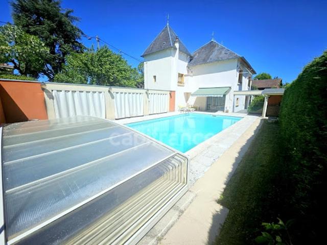 Vente Maison 8 pièces 220 m2 Lezoux