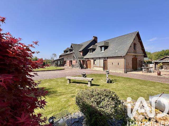 Vente Maison 8 pièces 220 m2 Saint Gatien des Bois