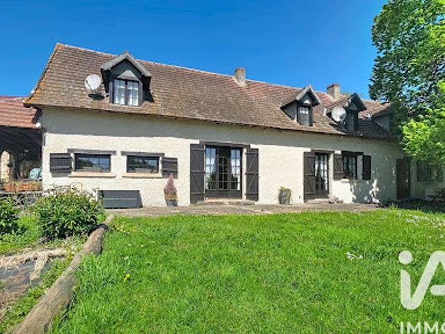 Vente Maison 8 pièces 221 m2 Saint Hilaire