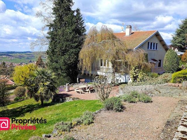 Vente Maison 8 pièces 223 m2 Bourg de Thizy