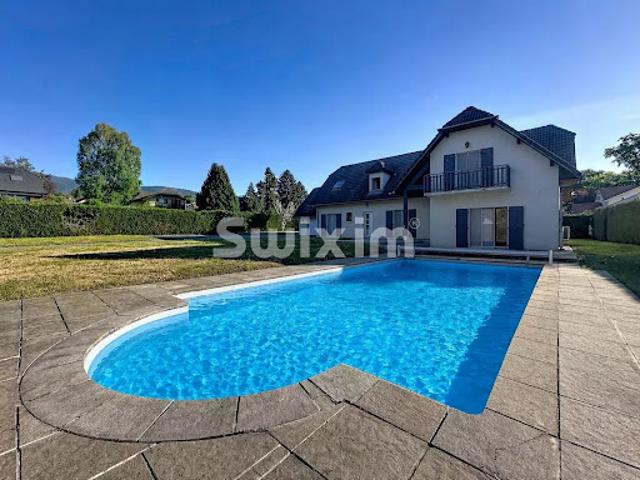 Vente Maison 8 pièces 223 m2 Cessy