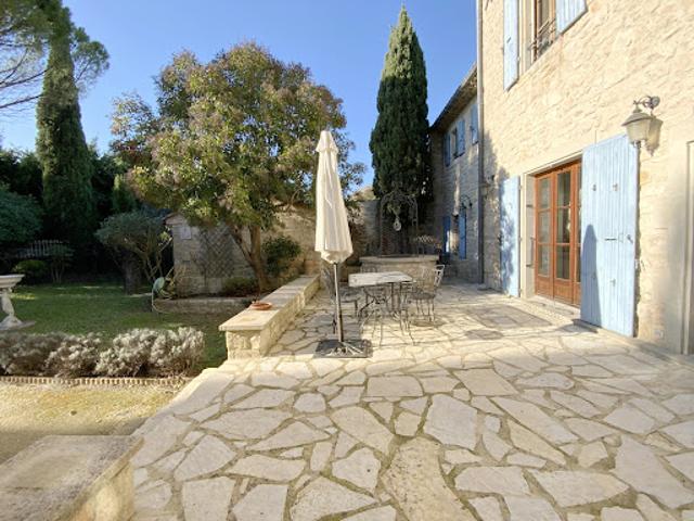 Vente Maison 8 pièces 234 m2 Uzès