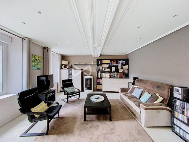 Vente Maison 8 pièces 234 m2 Villeneuve en Perseigne