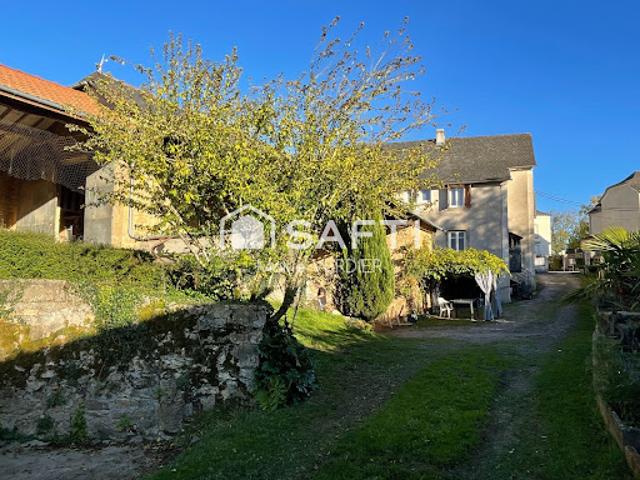 Vente Maison 8 pièces 235 m2 Montbazens