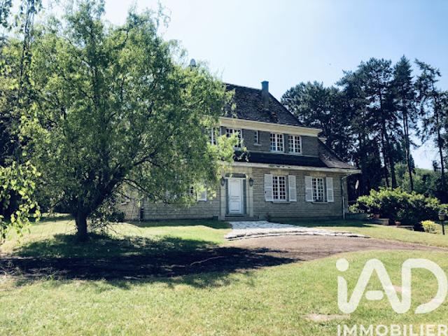 Vente Maison 8 pièces 235 m2 Cuts