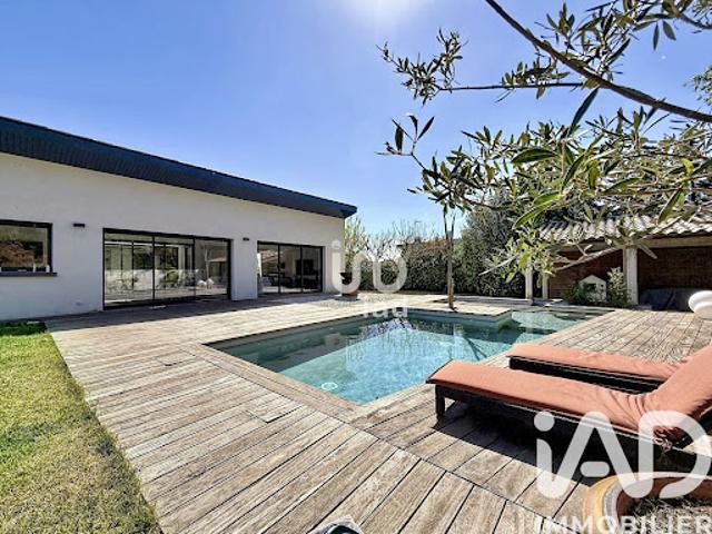 Vente Maison 8 pièces 236 m2 Montarnaud