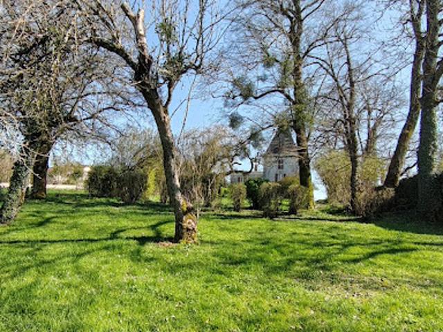 Vente Maison 8 pièces 236 m2 Cerisières