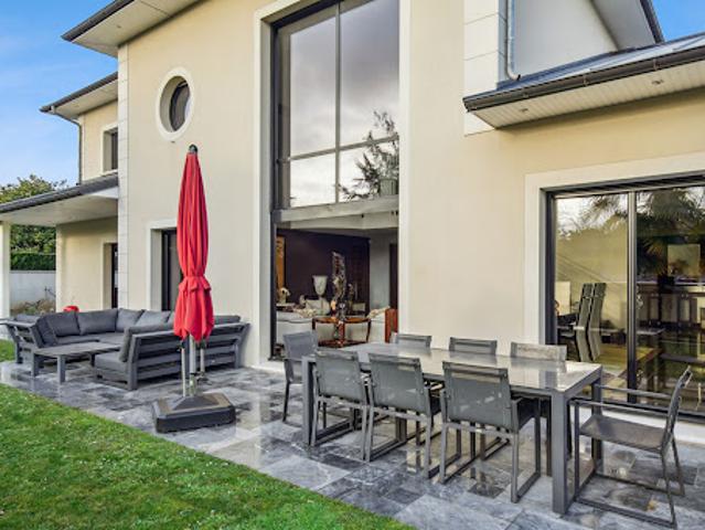 Vente Maison 8 pièces 236.27 m2 Chatou