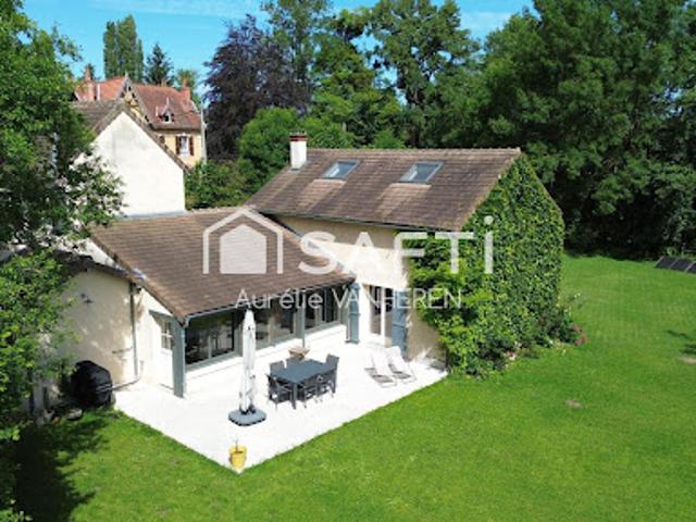 Vente Maison 8 pièces 237 m2 Cosne Cours sur Loire
