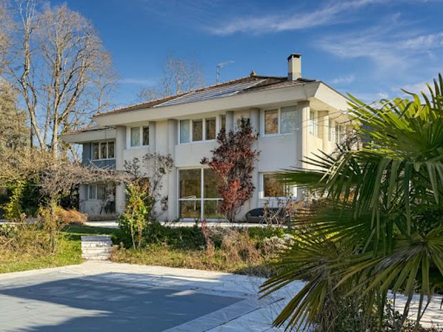 Vente Maison 8 pièces 237 m2 Prévessin Moëns