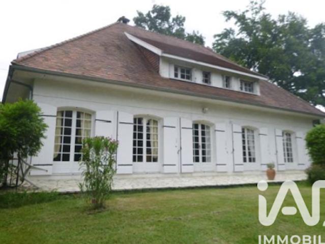 Vente Maison 8 pièces 238 m2 Artigues près Bordeaux