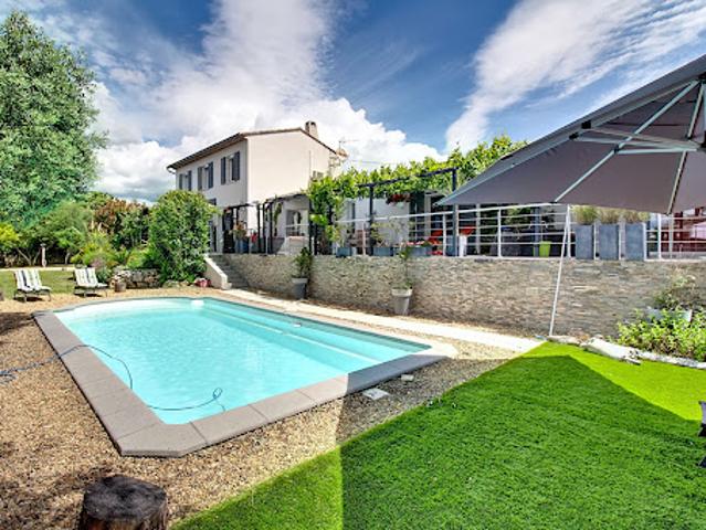Vente Maison 8 pièces 238 m2 Draguignan