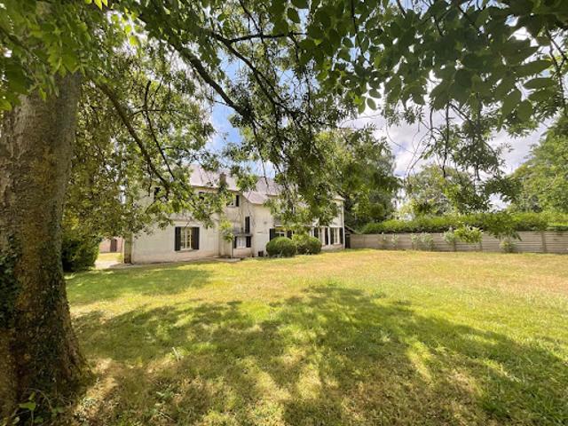 Vente Maison 8 pièces 238 m2 Forceville en Vimeu