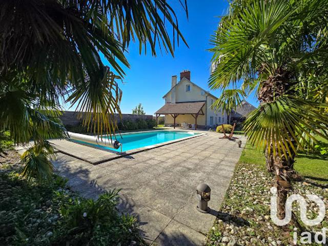 Vente Maison 8 pièces 238 m2 Saint Pierre du Perray