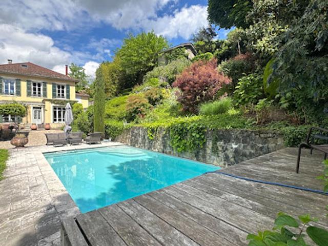 Vente Maison 8 pièces 238 m2 Vienne