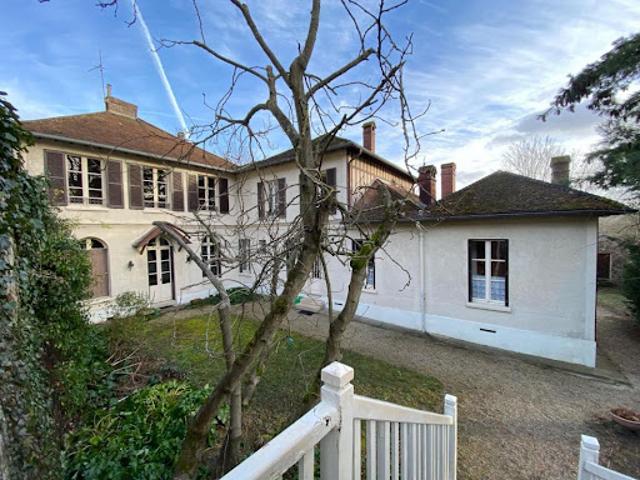 Vente Maison 8 pièces 239 m2 Auvers sur Oise