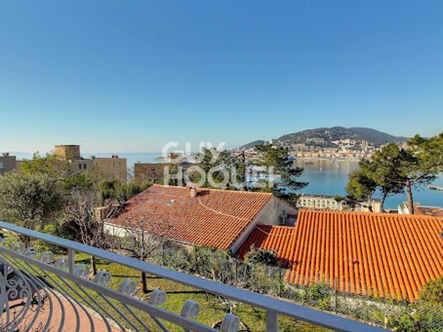 Vente Maison 8 pièces 230 m2 Ajaccio