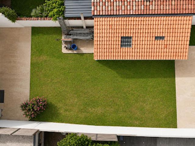 Vente Maison 8 pièces 230 m2 Begles