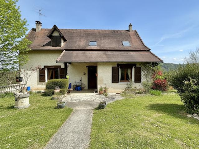 Vente Maison 8 pièces 230 m2 Salvagnac Cajarc