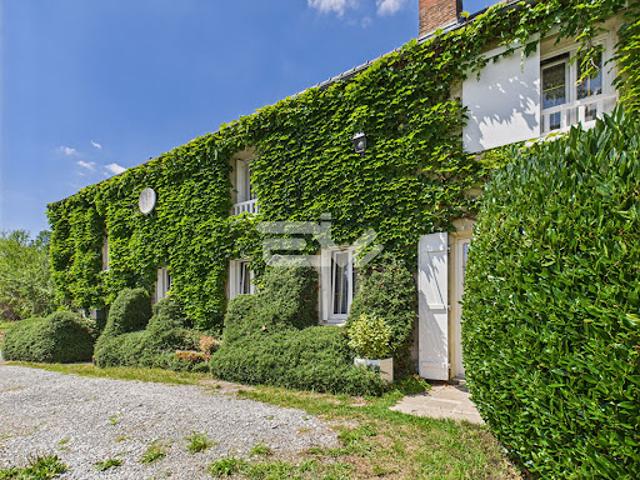 Vente Maison 8 pièces 230 m2 Vézilly