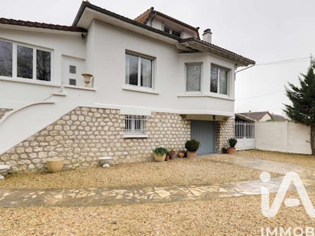 Vente Maison 8 pièces 230 m2 Yerres