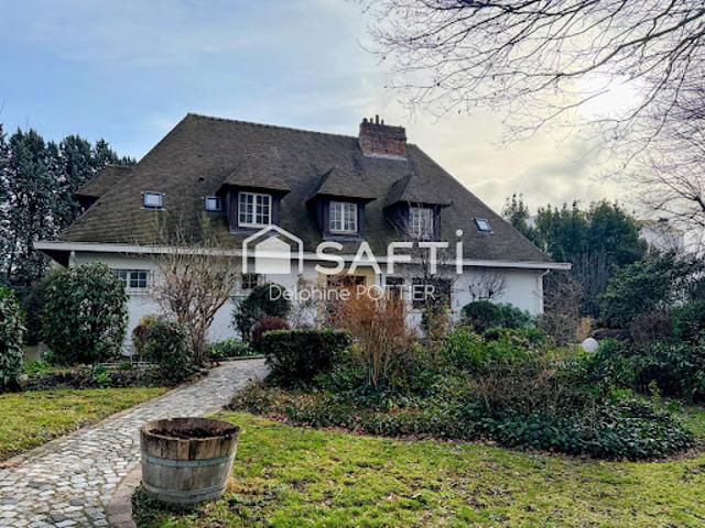 Vente Maison 8 pièces 232 m2 Aulnay sous Bois