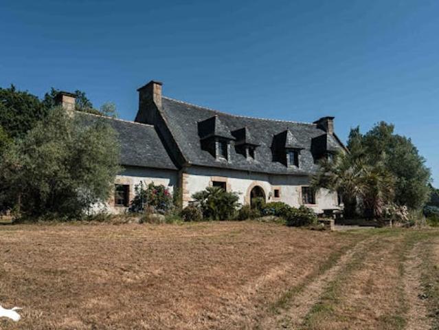 Vente Maison 8 pièces 232 m2 Bégard