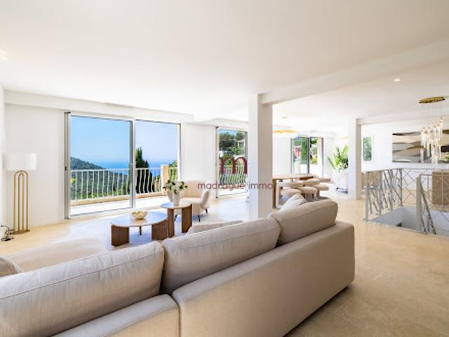 Vente Maison 8 pièces 232 m2 La Turbie
