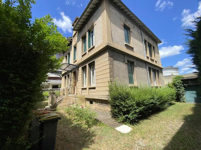 Vente Maison 8 pièces 232 m2 Saint Etienne