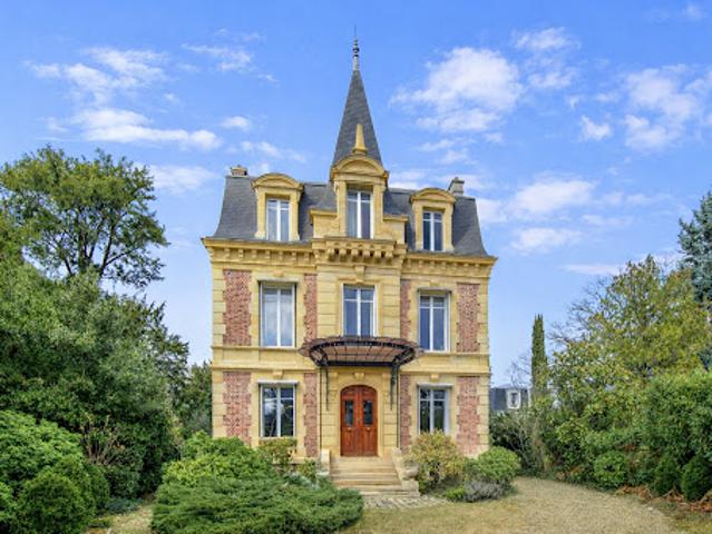 Vente Maison 8 pièces 232.52 m2 Le Vésinet