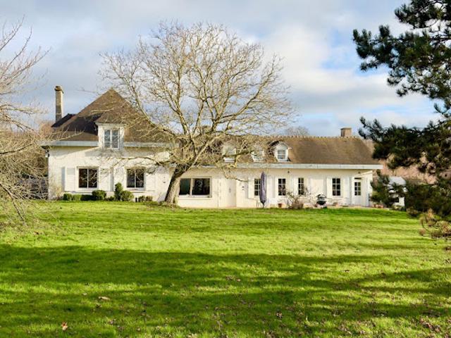 Vente Maison 8 pièces 233 m2 Thoiry