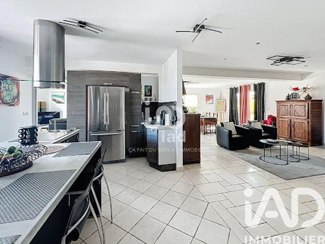 Vente Maison 8 pièces 244 m2 Saint Hilaire de Clisson